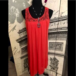 Beautiful dress by Sequin hearts in XL